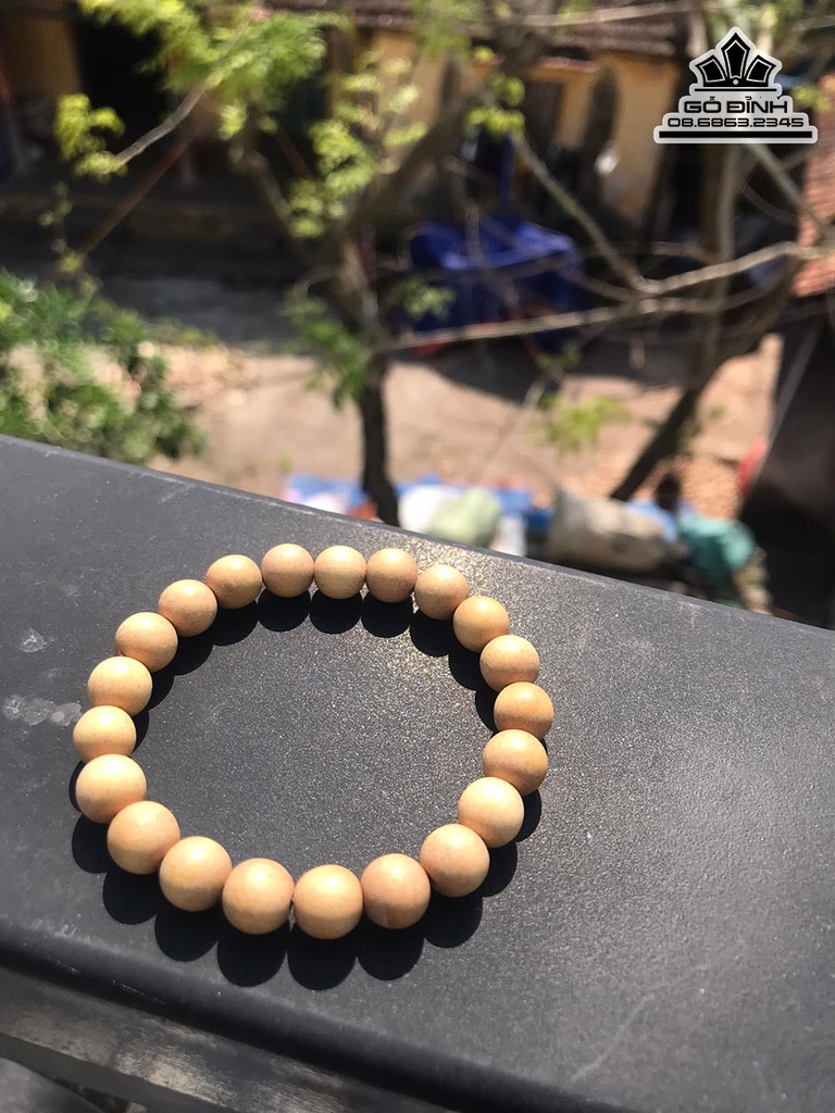 Vòng Tay Hạt Tròn Gỗ Đàn Hương 14 Li