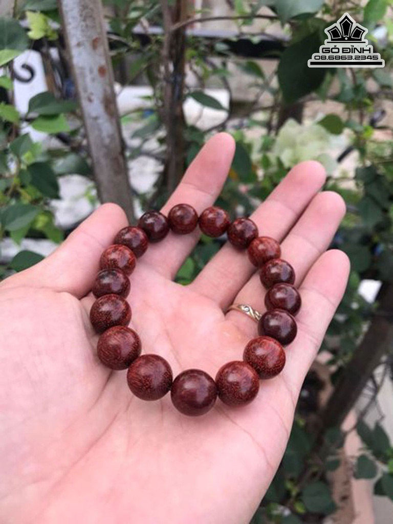 Vòng Tay Hạt Tròn Gỗ Tử Đàn 12 Li