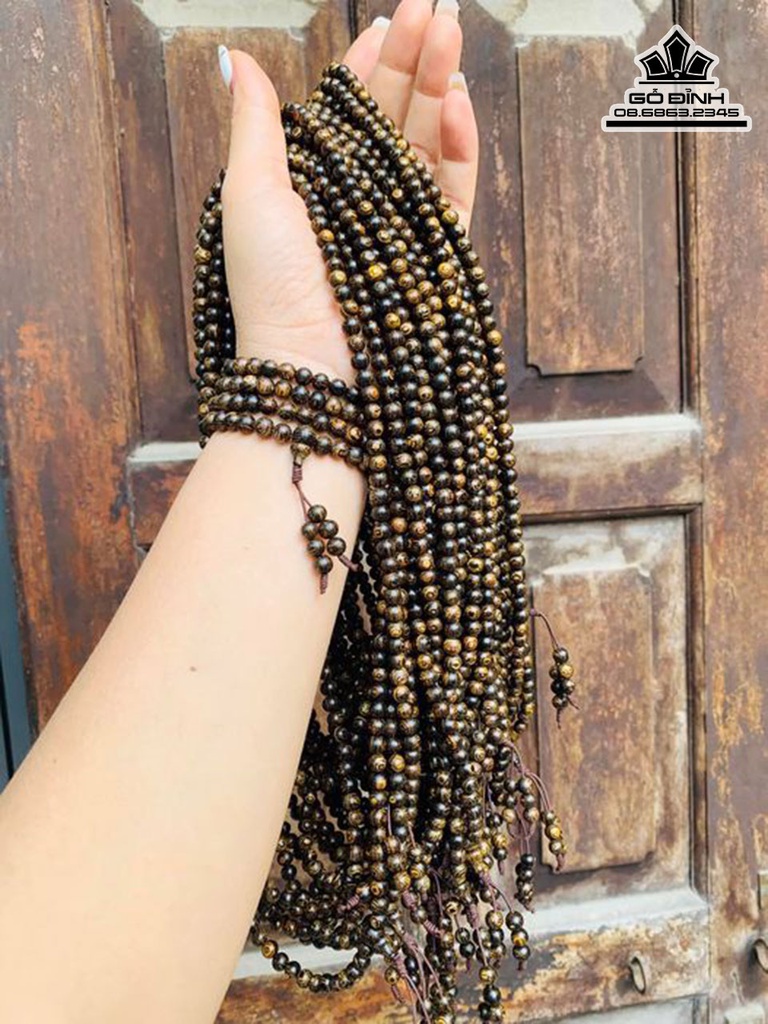Vòng Hạt Tròn Gỗ Trầm Hương Sánh Chìm 6 Li 108 Hạt