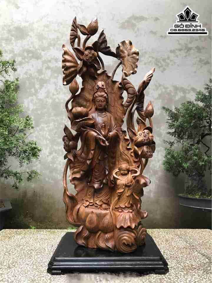 Tượng Phật Bà Quan Âm Cứu Khổ Gỗ Bách Xanh  Cao 98 Ngang 45 Sâu 25 (cm)