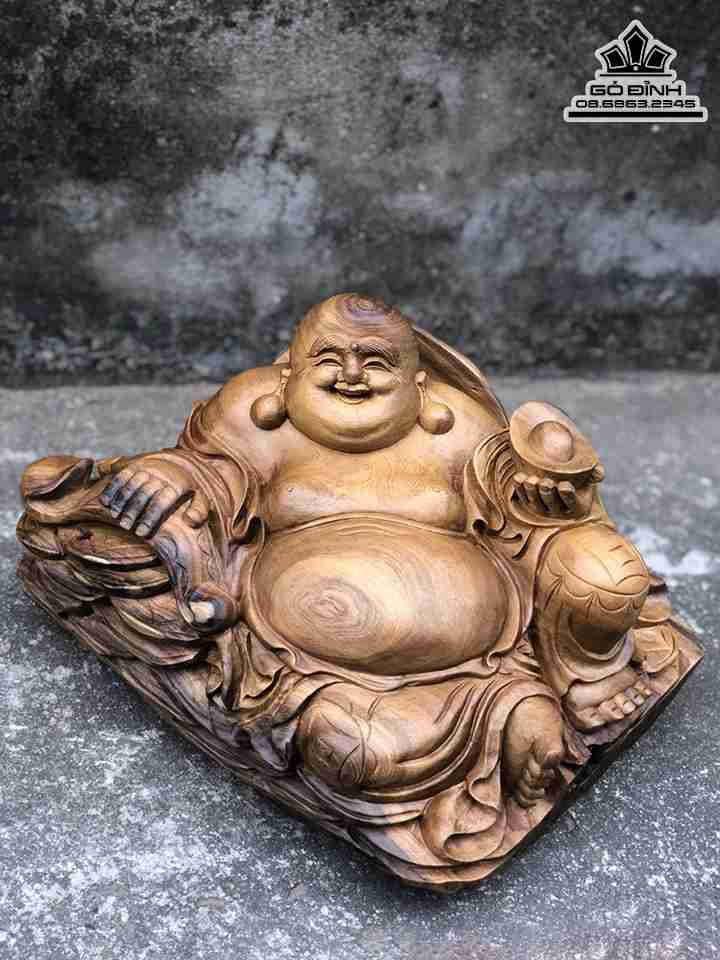 Tượng Phật Di Lặc Ngồi Gỗ Bách Xanh  Cao 22 Rộng 39 Sâu 26 (cm)