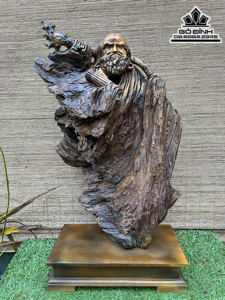 Tượng Đạt Ma Sư Tổ Gỗ  Bách Xanh Cao 58 Ngang 35 Sâu 28 (cm)