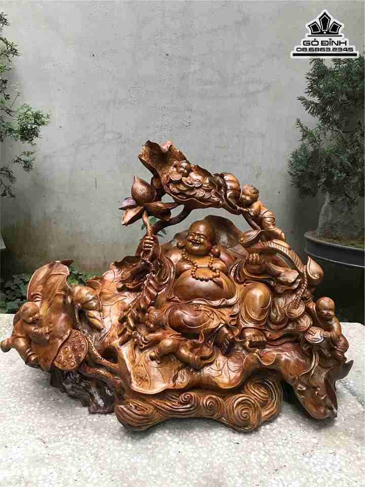 Tượng Phật Di Lặc Ngồi Gỗ Xá Xị ( Gù Hương )  Cao 55 Rộng 75 Dày 46 (cm)