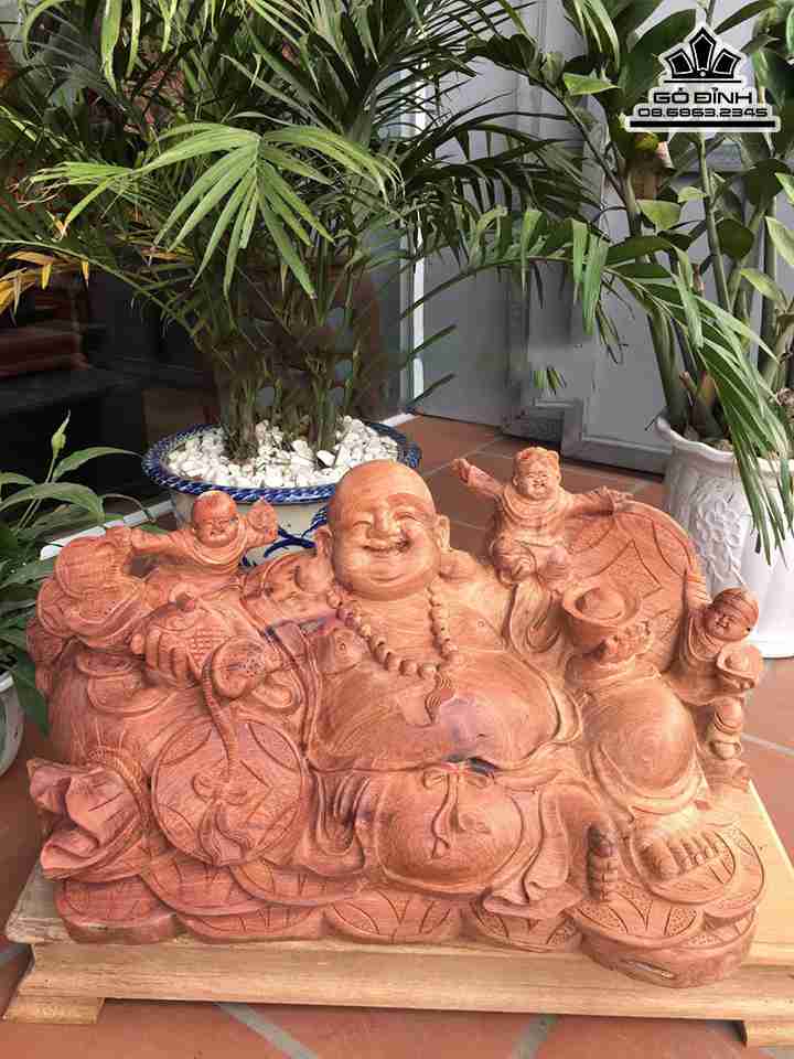 Tượng Phật Di Lặc Tam Phúc Gỗ Hương  Cao 32 Rộng 59 Dày 32 (cm)