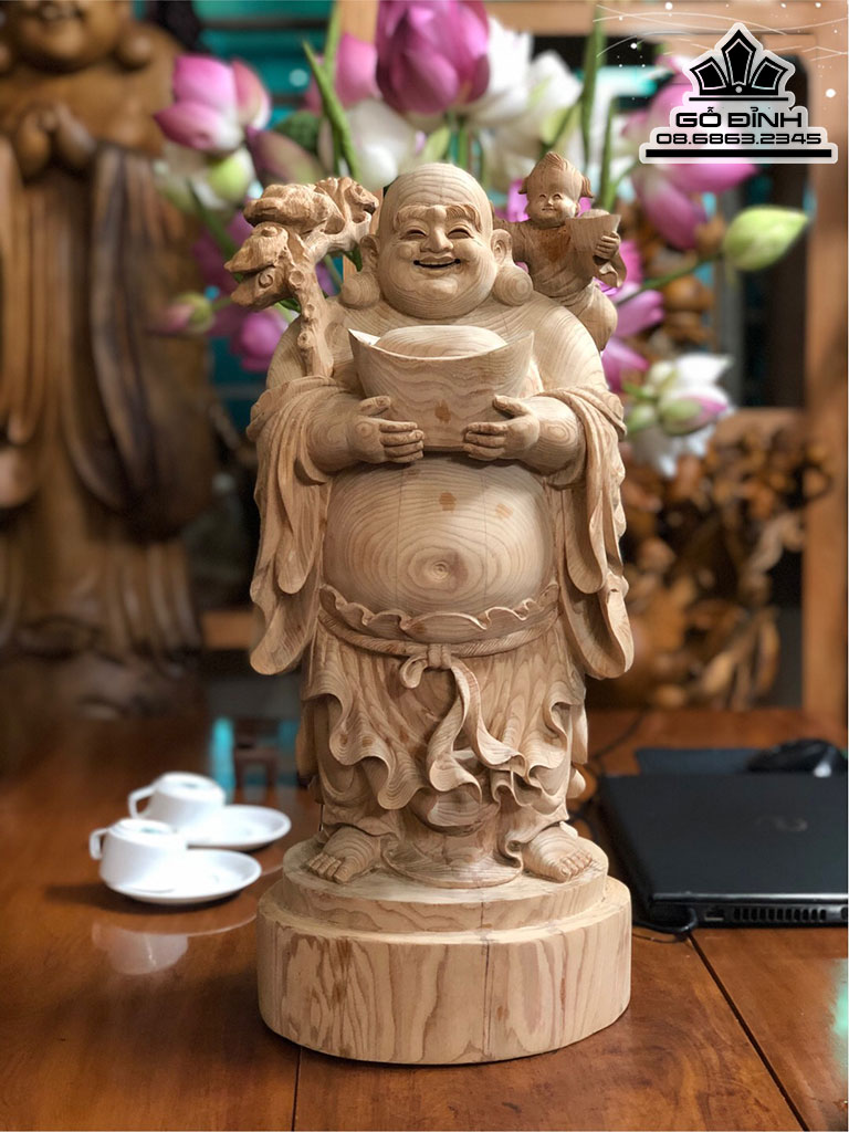 Tượng Di Lặc Chúc Phúc Gỗ Ngọc Am Cao 52 Ngang 23 Sâu 20 (cm)