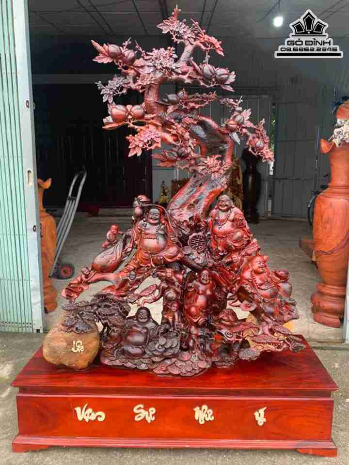 Tượng Ngũ Phúc Ngồi Gốc Đào Gỗ Trắc  Cao 155 Rộng 120 Dày 45 (cm)