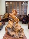 Tượng Ngựa Phong Thủy (Nhất Mã) Gỗ Hương Việt Cao 38 Ngang 30 Sâu 26 (cm)