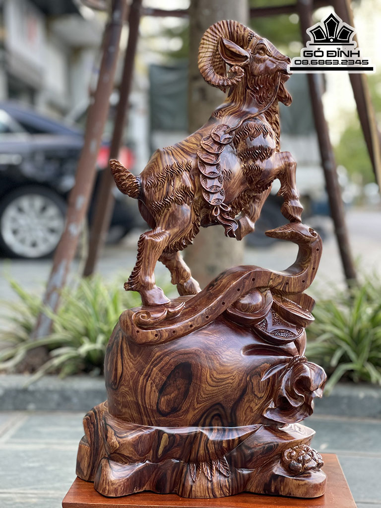 Tượng Dê Phong Thủy Gỗ Cẩm Nguyên Khối Cao 63 Ngang 30 Sâu 21 (cm)