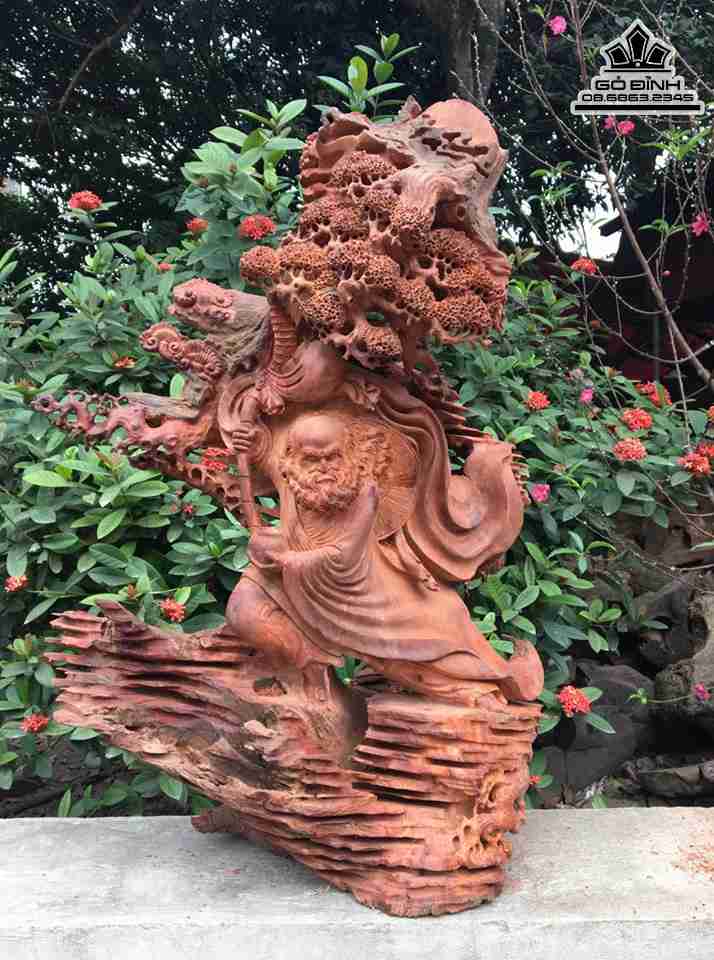 Tượng Đạt Ma Xuất Quyền Gỗ Hương  Cao 82 Rộng 56 Dày 27 (cm)