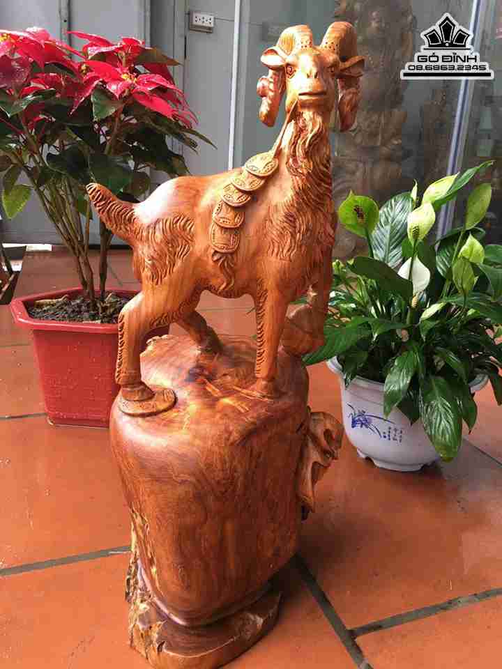 Tượng Dê Phú Quý Gỗ Hương  Cao 58 Rộng 27 Dày 23 (cm)
