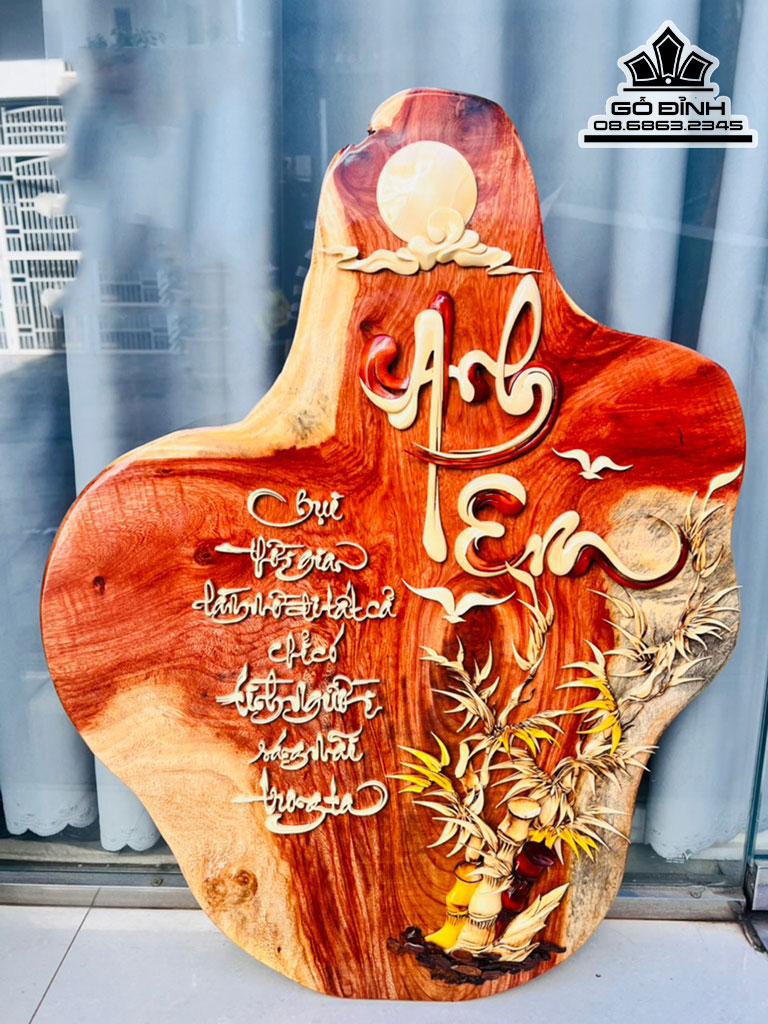 Tranh Chữ Anh Em Gỗ Gỏ Đỏ Cao 76 Ngang 58 (cm)