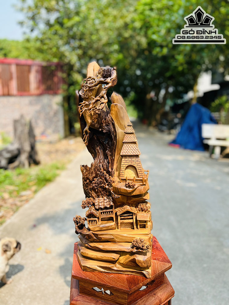 Tượng Tiểu Cảnh Gỗ Bách Xanh Cao 65 Ngang 24 Sâu 26 (cm)