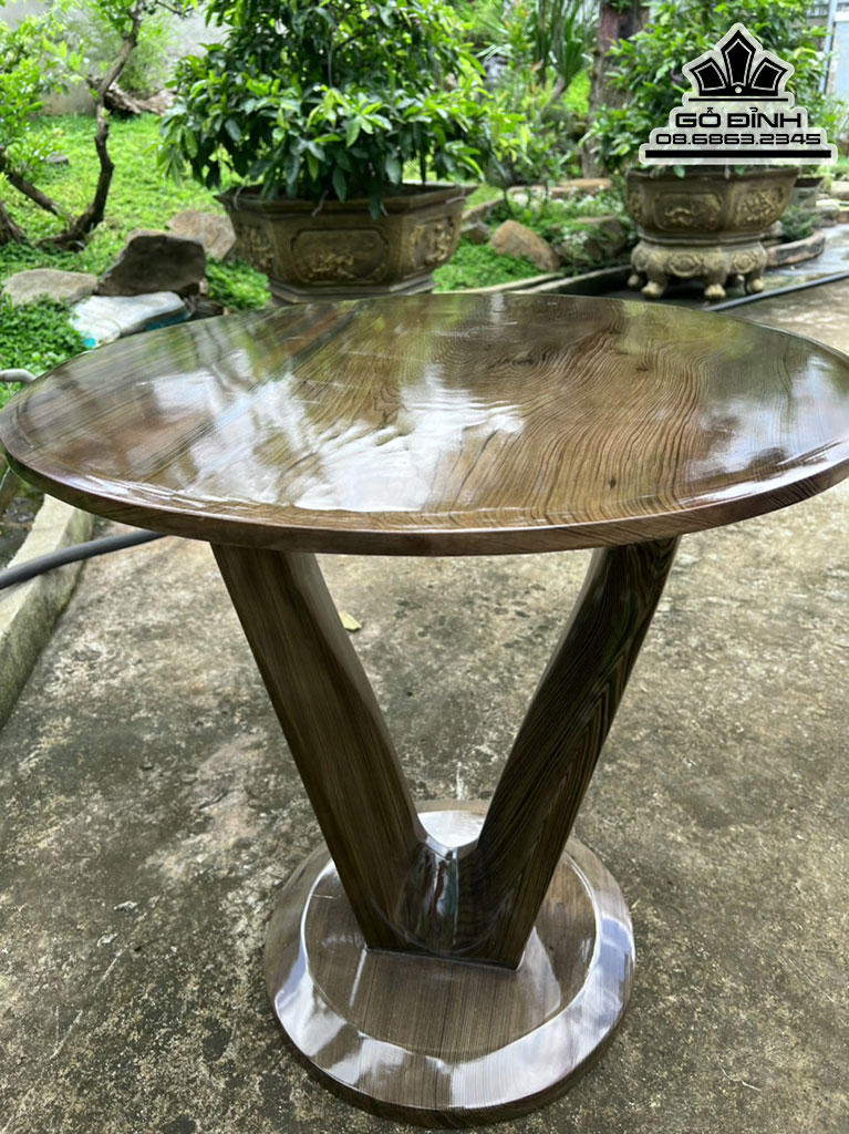Bàn Tròn Gỗ Thủy Tùng Cao 70 Ngang Dày 3 (cm)