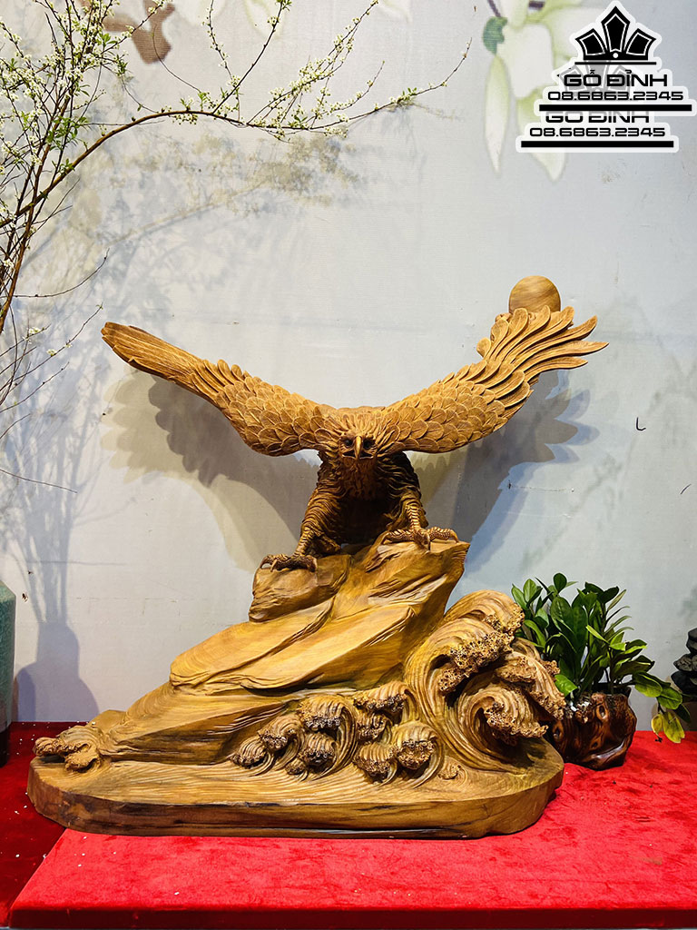 Tượng Đại Bàng Tung Cánh Gỗ Ngọc Am Cao 75 Ngang 75 Sâu 38 (cm)