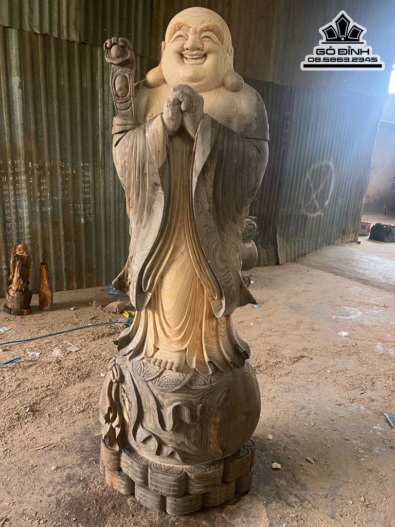 Tượng Phật Di Lặc Gỗ Thủy Tùng Cao 180 Ngang 60 (cm)