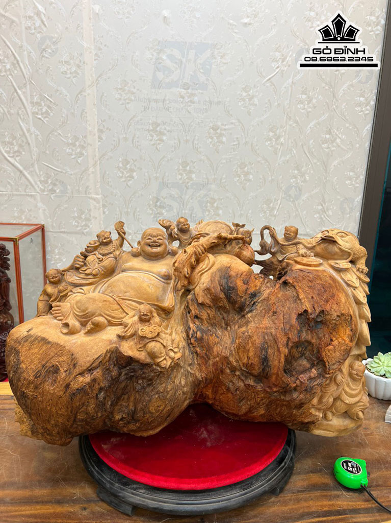 Tượng Phật Di Lặc Gỗ Nu Chun Sụn Ngọc Am Cao 46 Ngang 82 Sâu 35 (cm)