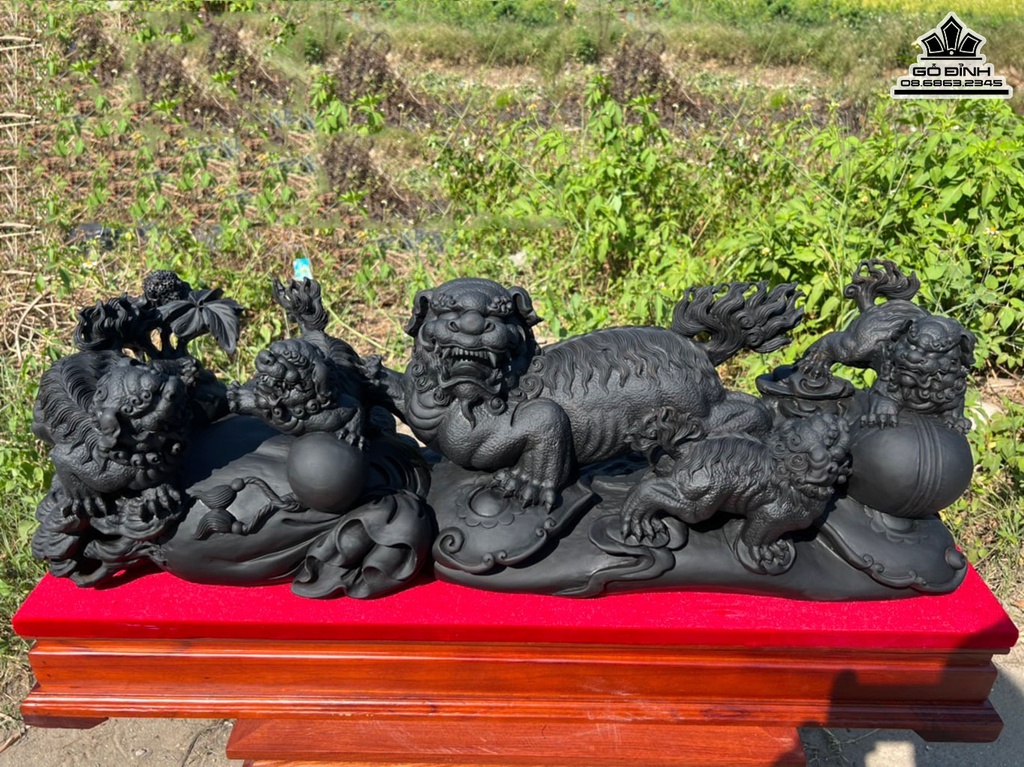 Ngũ Lân Vườn Cầu Gỗ Mun Sừng Liền Khối Cao Cả Kỷ 36 Ngang 81 Sâu 21 (cm)