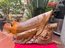 Tượng Cá Kim Long Phụ Tử Gỗ Ngọc Am Liền Khối Cao 33 Ngang 70 Sâu 21 (cm)
