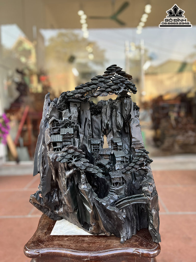 Tượng Tiểu Cảnh Gỗ Mun Sừng Cao 51 Ngang 42 Sâu 25 (cm)