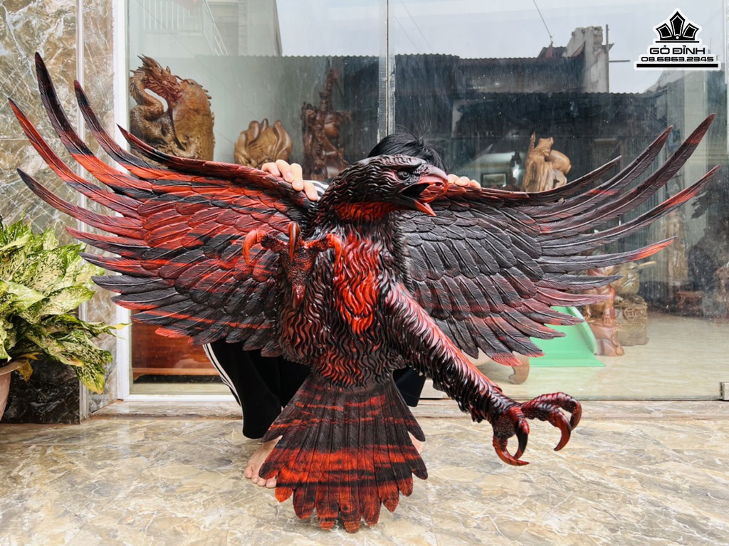Tượng Đại Bàng Săn Mồi Gỗ Trắc Cao 63 Ngang 110 Sâu 41 (cm)