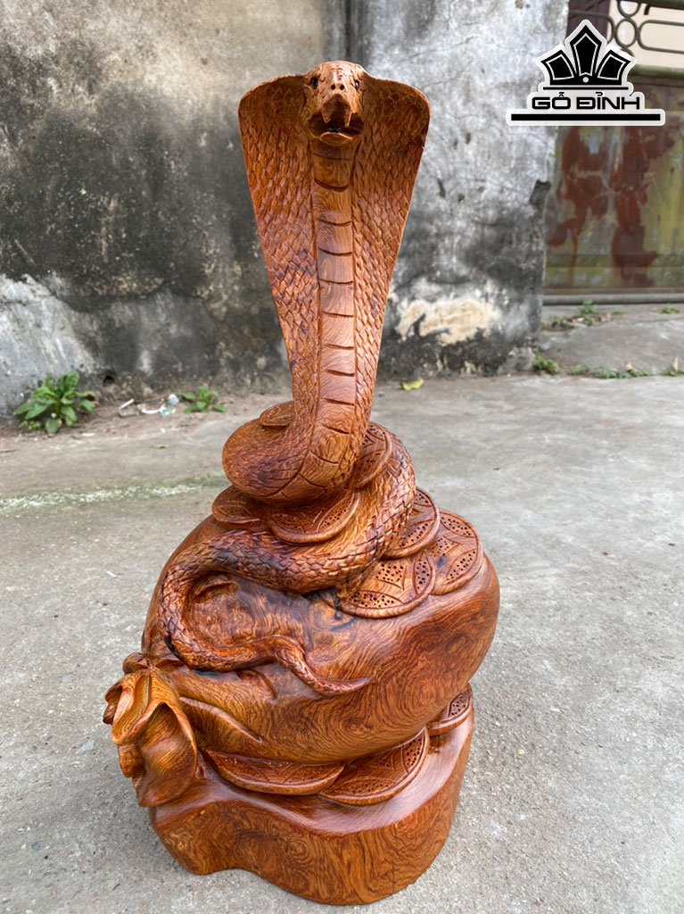 Tượng Rắn Phong Thủy Gỗ Hương Cao 44 Ngang 23 Sâu 16 (cm)