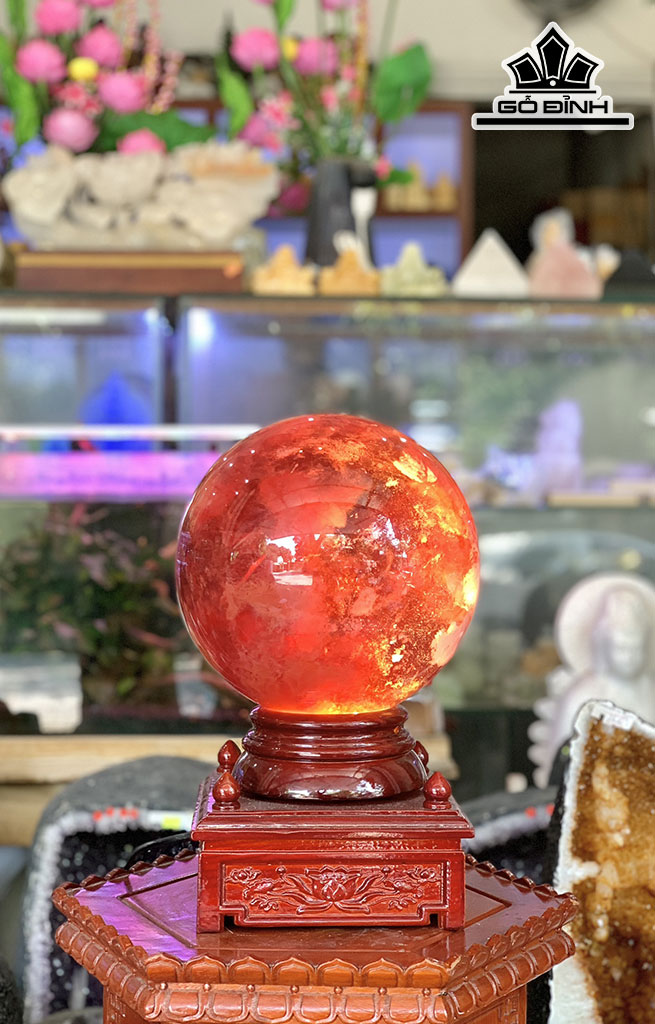 Bi Cầu Thủy Tinh Đỏ Cao 20 (cm) 12,77kg