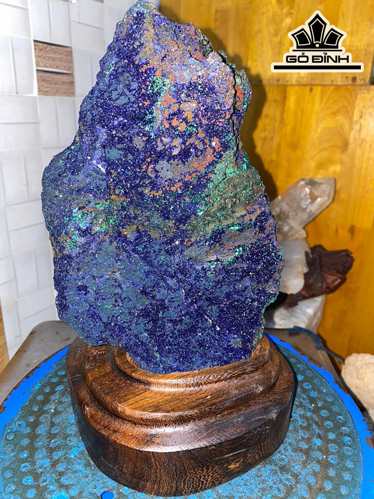 Tác Phẩm Đá Azurite Cao 28 (cm) 5kg