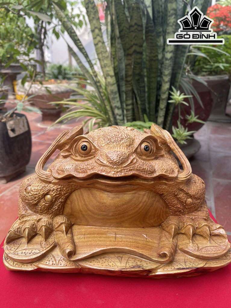 Tượng Thiềm Thừ Gỗ Xá Xị Cao 20 Ngang 32 Sâu 28 (cm)