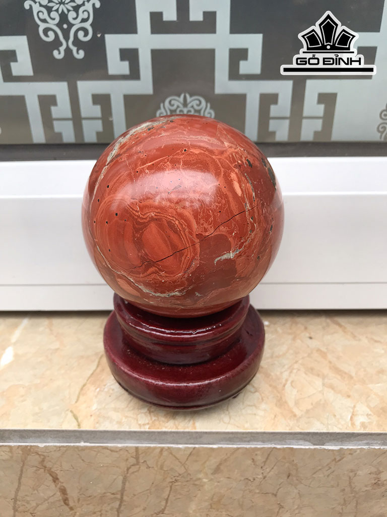 Bi Cầu Đá Ngọc Bích Đỏ Đường Kính 8,6 (cm) 1kg