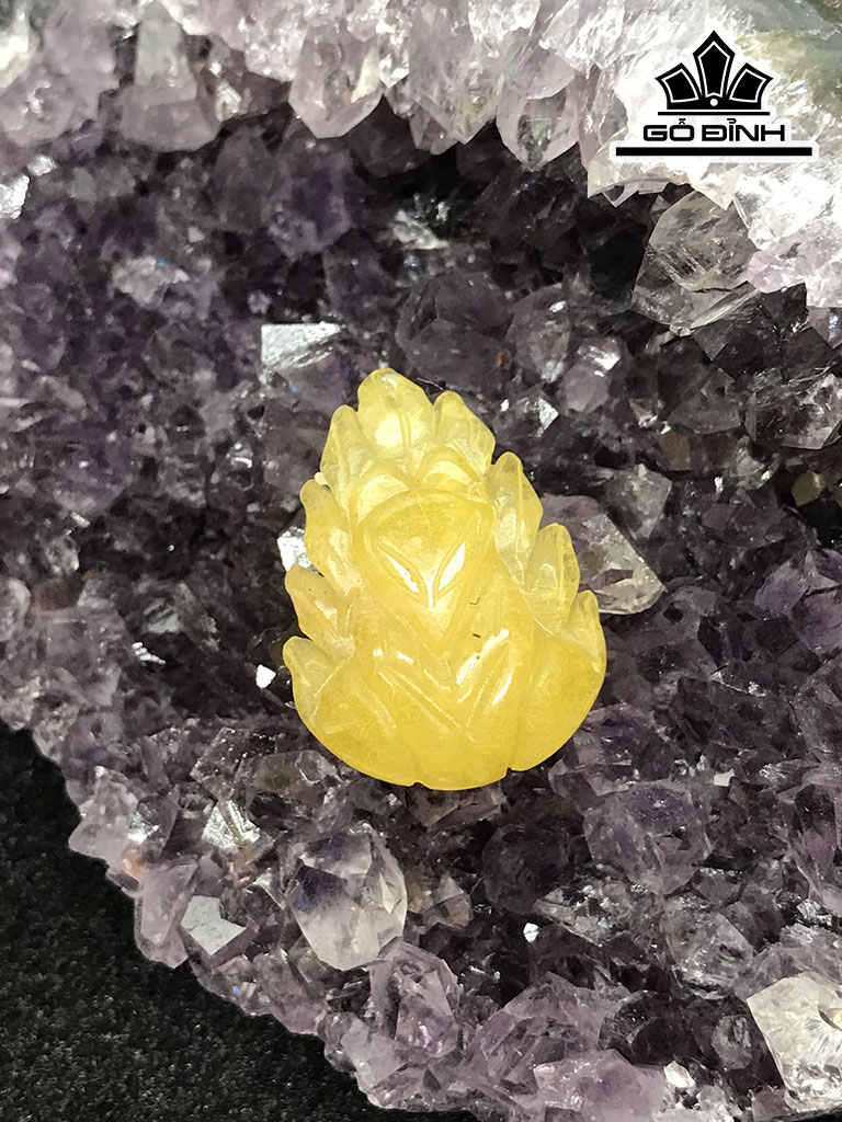 Mặt Hồ Ly Chúa Đá Thạch Anh Tóc Vàng Cao 28,2 Ngang 20,8 Sâu 8,8 (mm)