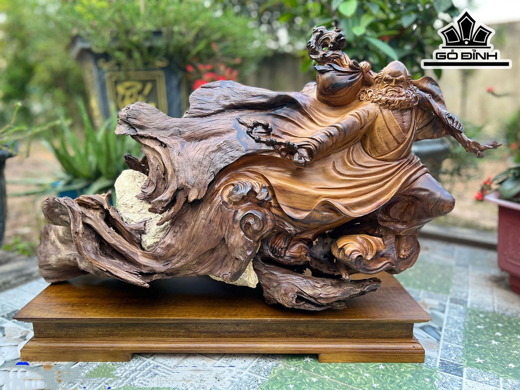 Tượng Đạt Ma Sư Tổ Gỗ Bách Xanh Cao 46 Ngang 76 Sâu 38 (cm)