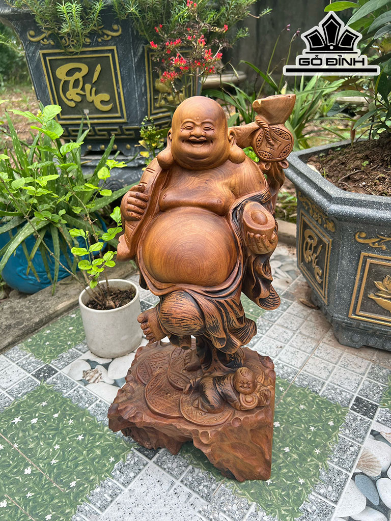 Tượng Phật Di Lặc Gỗ Bách Xanh Cao 48 Ngang 22 Sâu 18 (cm)