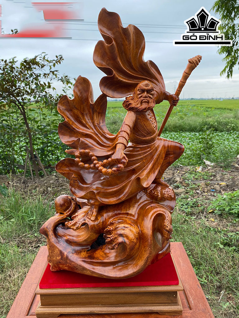 Tượng Đạt Ma Sư Tổ Gỗ Hương Cao 74 Ngang 39 Sâu 20 (cm)