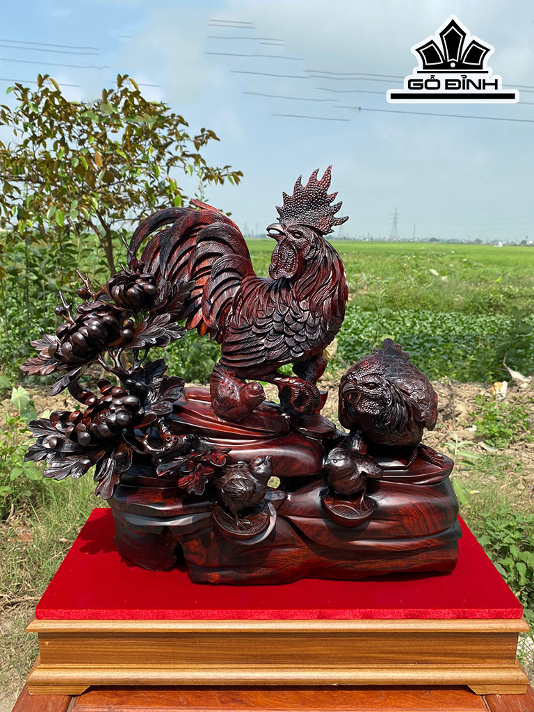 Tượng Gia Đình Gà Gỗ Trắc Cao 50 Ngang 52 Sâu 20 (cm)