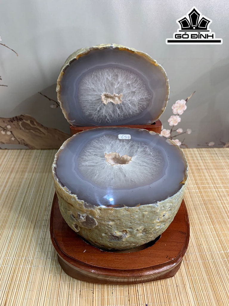 Bát Tụ Bảo Đá Mã Não Cao 19 Ngang 15 Sâu 21 (cm) 3,39kg