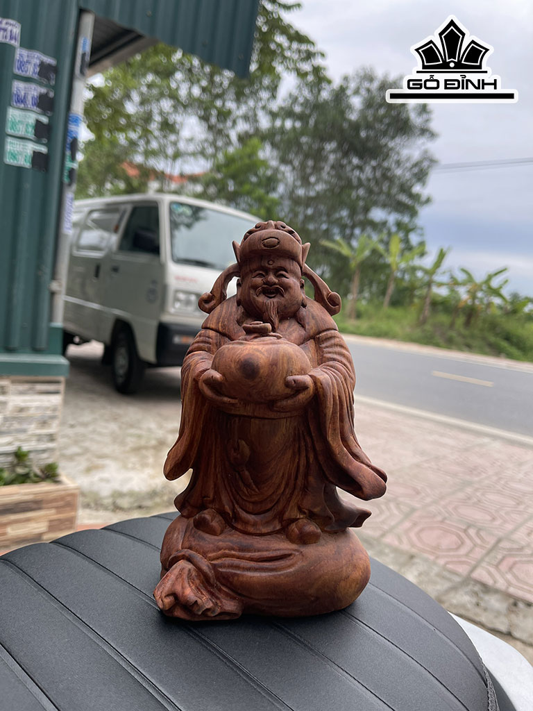 Tượng Thần Tài Gỗ Sưa Cao 21 Ngang 14 Sâu 11 (cm)