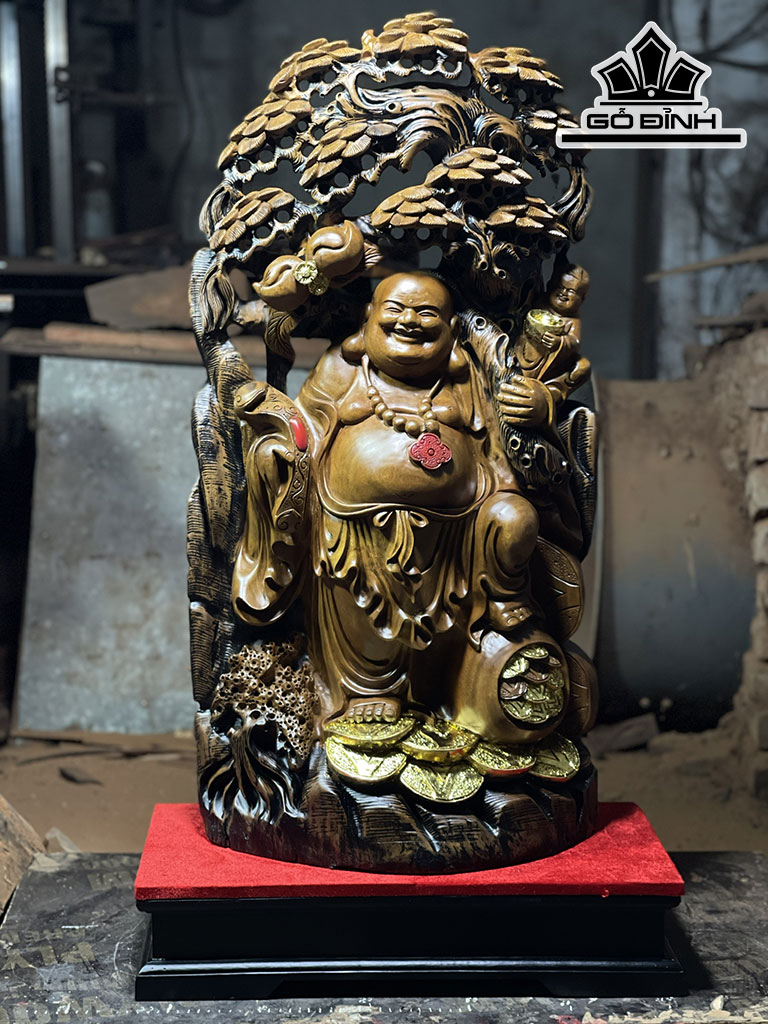 Tượng Phật Di Lặc Gỗ Xá Xị Cao 86 Ngang 45 Sâu 23 (cm)