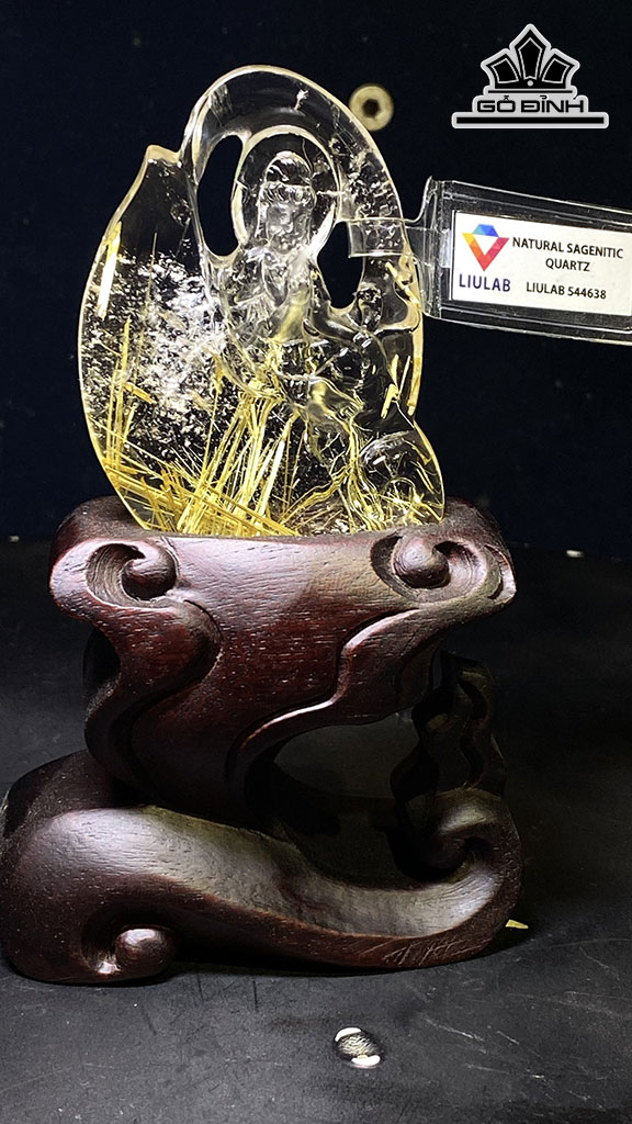 Tác Phẩm Đá Thạch Anh Tóc Vàng Cao 7,4 Ngang 1,3 (cm) 310,48kg