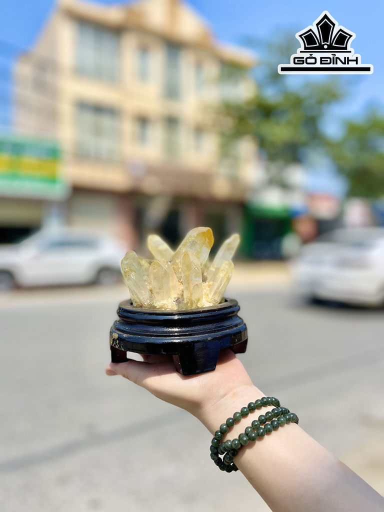 Tinh Thể Đá Thạch Anh Vàng Cao 10 (cm) 0,76kg