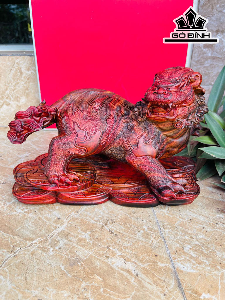 Tượng Kỳ Lân Gỗ Trắc Cao 16 Ngang 28 Sâu 14 (cm)