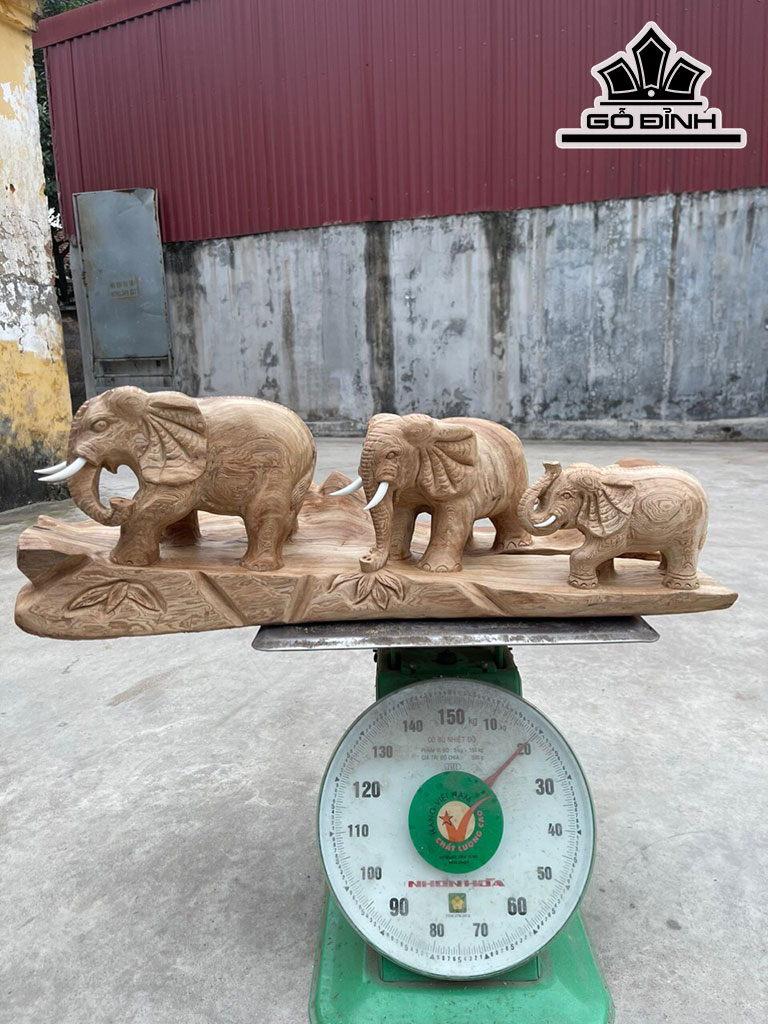 Tượng Voi Gỗ Ngọc Am Cao 28 Ngang 79 Sâu 28 (cm)