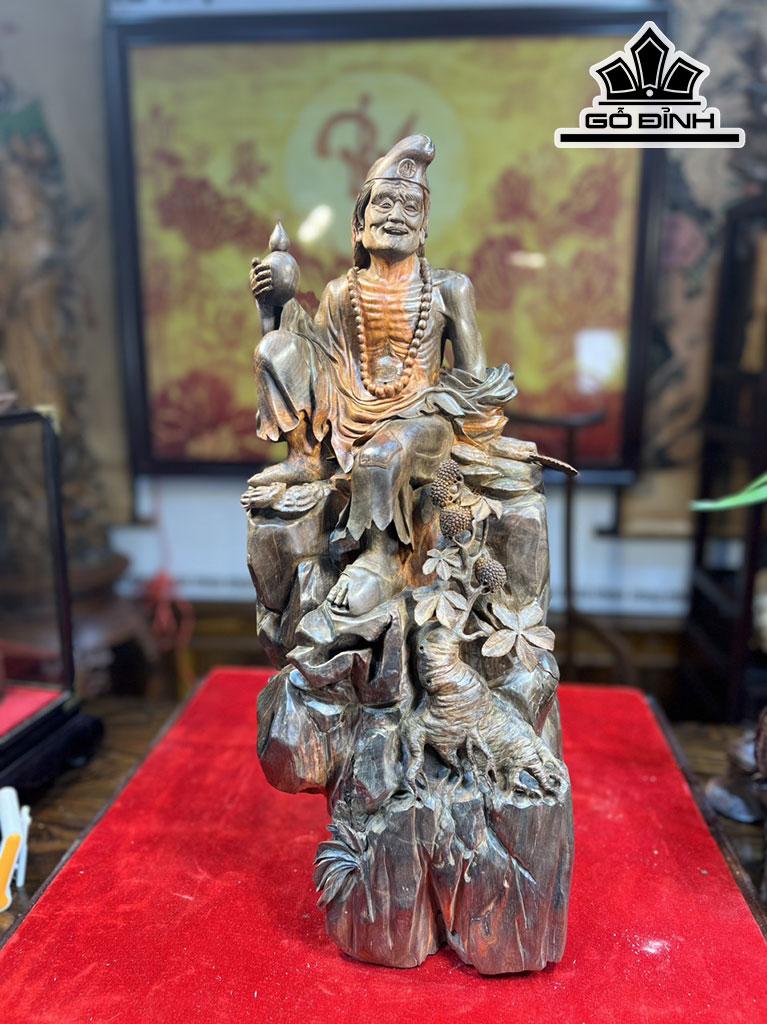 Tượng Tế Công Gỗ Trắc Cao 56 Ngang 28 Sâu 23 (cm)