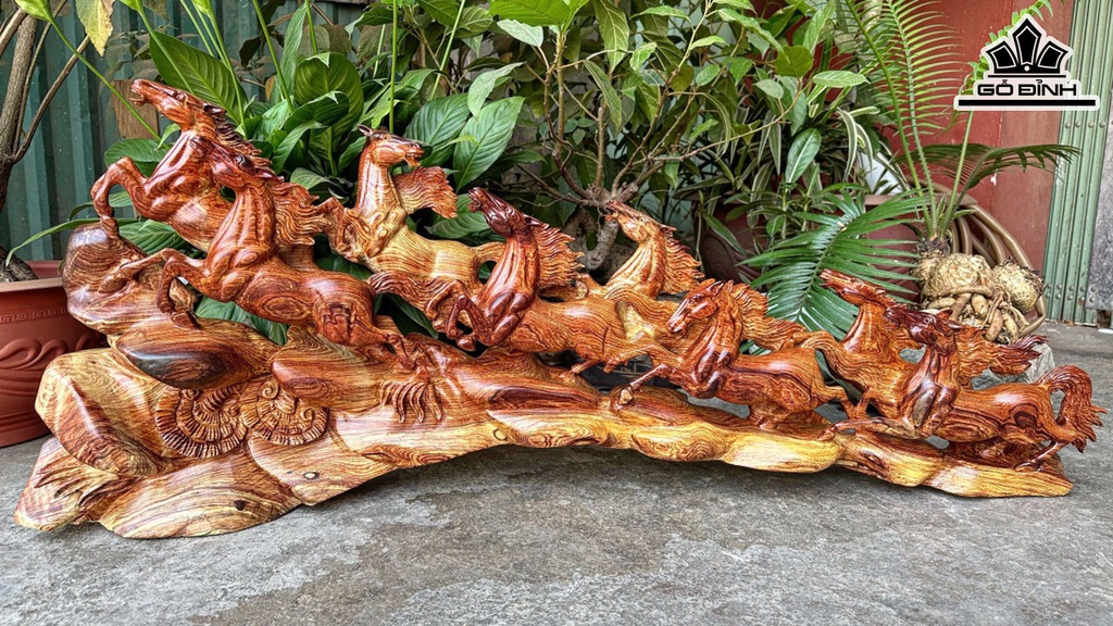 Tượng Bát Mã Gỗ Cẩm Ngang 93 Cao 26 Sâu 12 (cm)