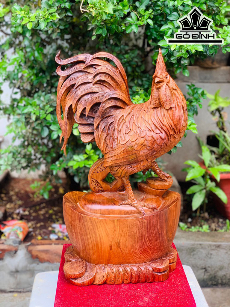 Tượng Gà Trống Gỗ Hương Cao 56 Ngang 33 Sâu 17 (cm)