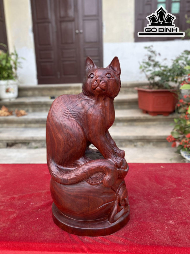Tượng Mèo Gỗ Tử Đàn Cao 42 Ngang 22 Sâu 20 (cm)