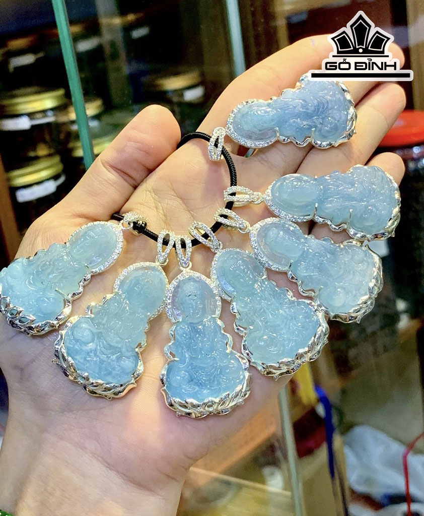 Mặt Dây Chuyền Đá Aquamarine Cao 3,7 (cm)