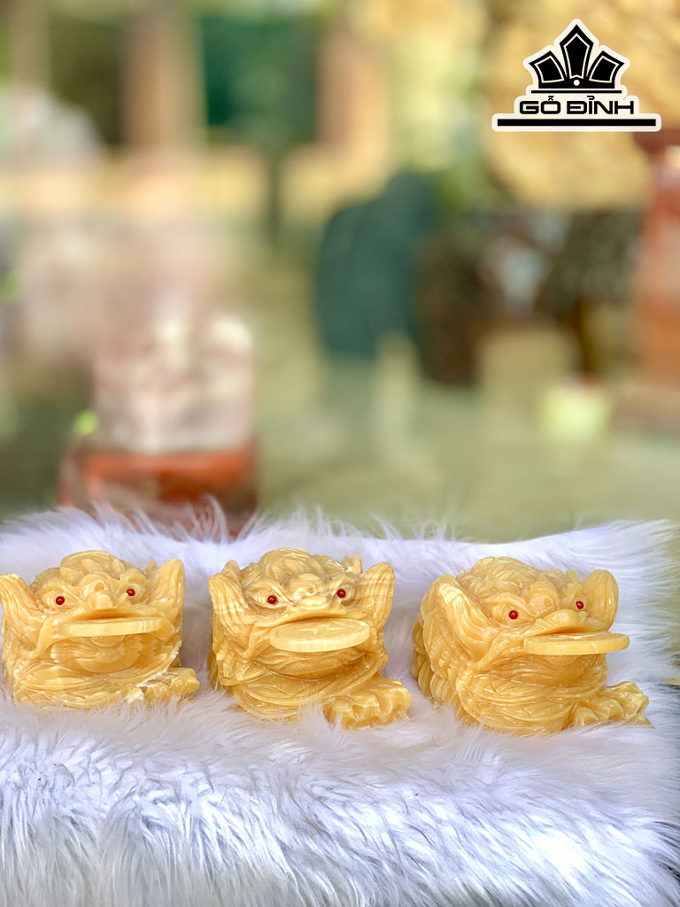 Tác Phẩm Thiềm Thừ Đá Ngọc Hoàng Long Cao 15 (cm)