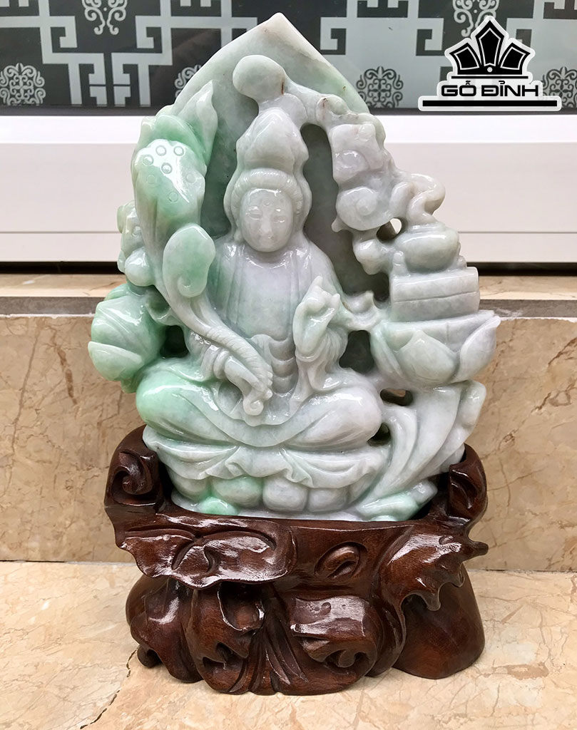 Tượng Quán Thế Âm Đá Cẩm Thạch (Jadeite) Cao 30 Ngang 17,5 Sâu 8 (cm) 3,1kg