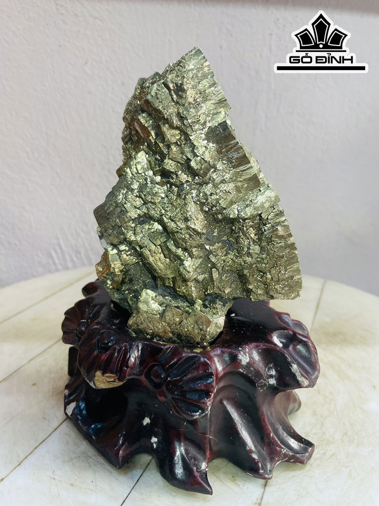 Tinh Thể Đá Pyrite Cao 18 Ngang 10 (cm) 1,8kg