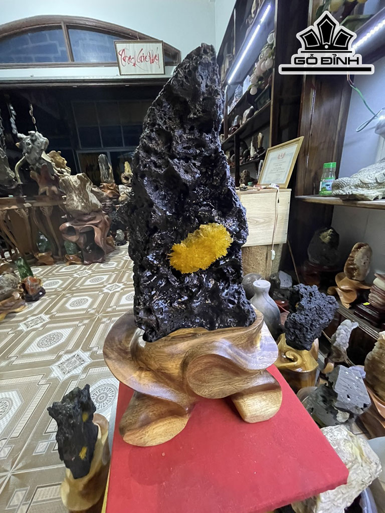 Bông Hoa Ưu Đàm Đá Trầm Tích Cao 48 (cm) 7kg